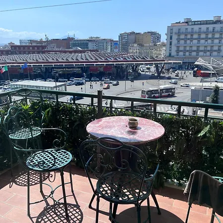 International Garibaldi Bed and breakfast