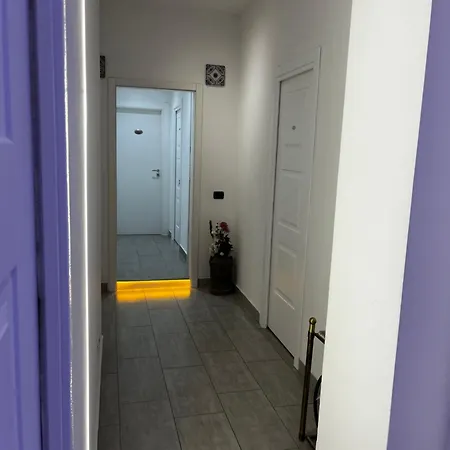 International Garibaldi Bed & Breakfast Naples