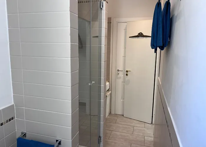 Bed and breakfast International Garibaldi 4*