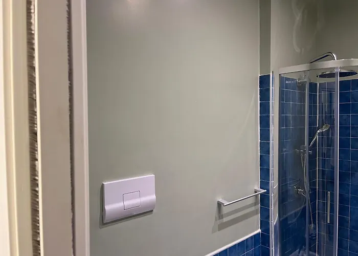 International Garibaldi Bed and breakfast 4*