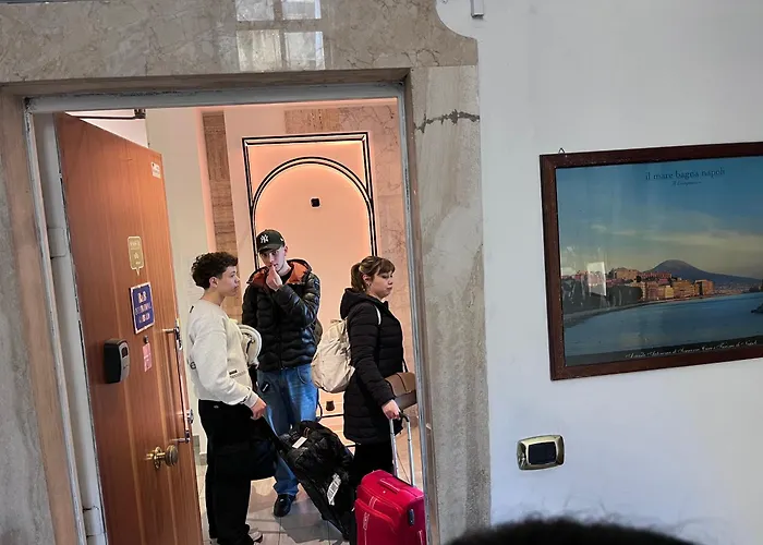 International Garibaldi Bed and breakfast 4*