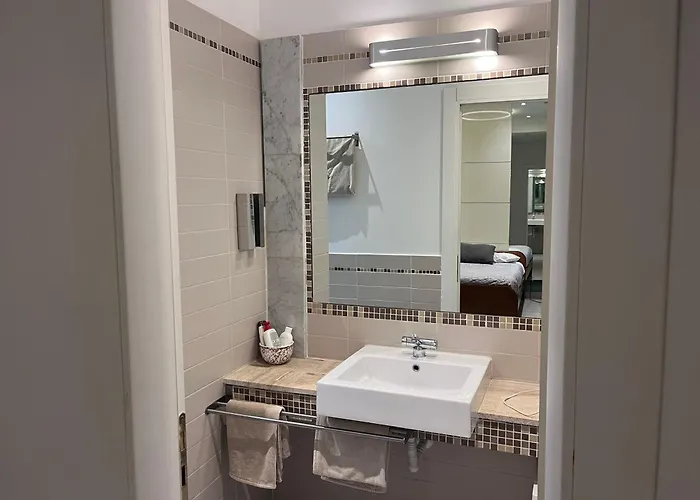 Bed and breakfast International Garibaldi 4*